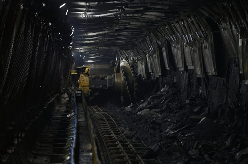 Shpërthen një minierë qymyri, ja sa persona raportohen të vdekur