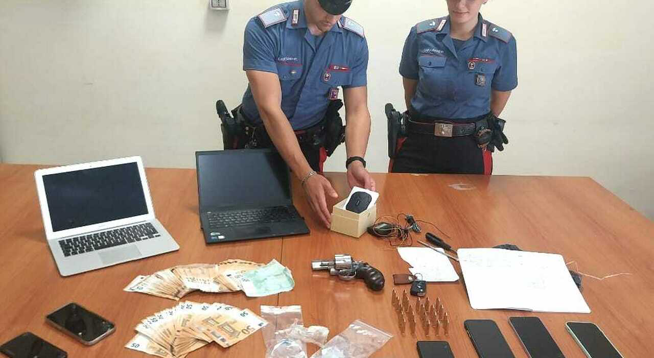 Kapet me drogë dhe armë, arrestohet shqiptari në Itali