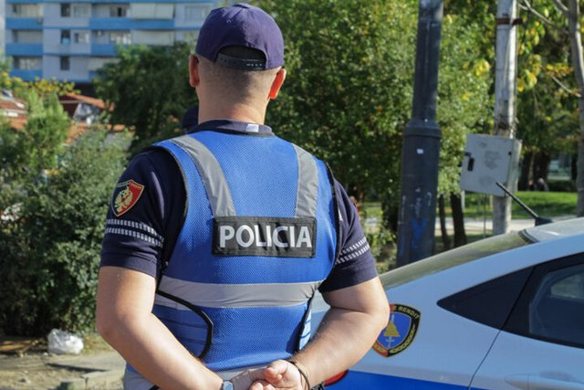 Sherr për pronat, 36-vjeçari në Pogradec rreh nusen e xhaxhait