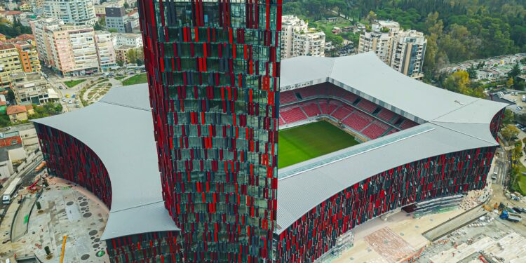 Emërtimi i stadiumit/ FSHF del me njoftimin e rëndësishëm