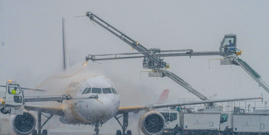 Anulime dhe vonesa fluturimesh në aeroportet e Parisit, ja arsyeja