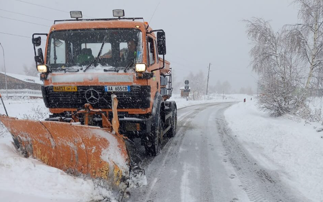 Bora deri në 50 cm trashësi në Kukës, disa zona mbeten pa energji